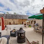 Bed & Breakfast The Old Farm Of D' Hotes & Table D' Hotes