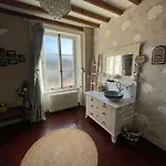 Bed & Breakfast The Old Farm Of D' Hotes & Table D' Hotes Amfreville (Manche)