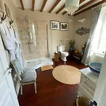 The Old Farm Of D' Hotes & Table D' Hotes Bed & Breakfast Amfreville (Manche)