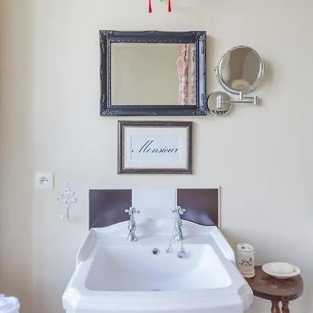 The Old Farm Of D' Hotes & Table D' Hotes Amfreville (Manche)