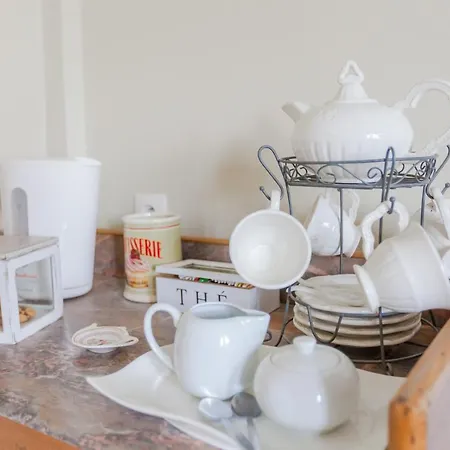 The Old Farm Of D' Hotes & Table D' Hotes * Amfreville (Manche)