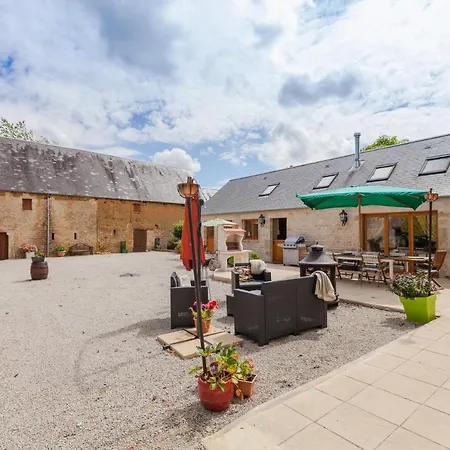 The Old Farm Of D' Hotes & Table D' Hotes Bed & Breakfast Amfreville (Manche)