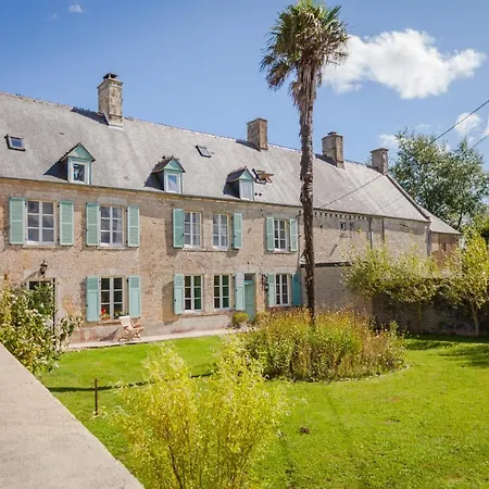 The Old Farm Of D' Hotes & Table D' Hotes Nocleg ze śniadaniem Amfreville (Manche)