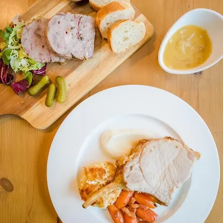 The Old Farm Of D' Hotes & Table D' Hotes *