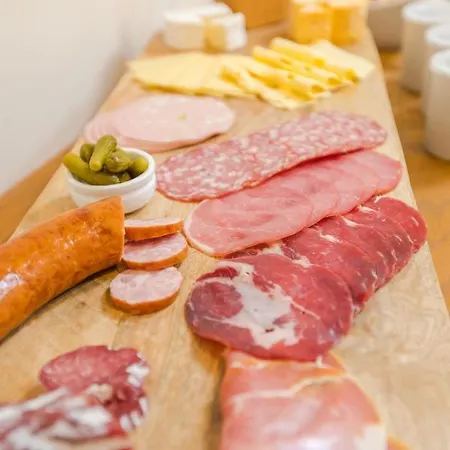 The Old Farm Of D' Hotes & Table D' Hotes