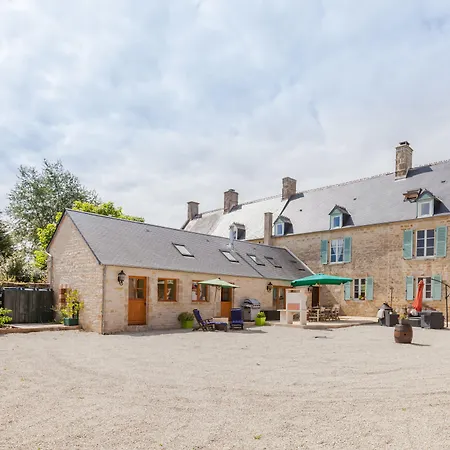 The Old Farm Of D' Hotes & Table D' Hotes * Amfreville (Manche)