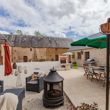 Oda ve Kahvaltı The Old Farm Of D' Hotes & Table D' Hotes