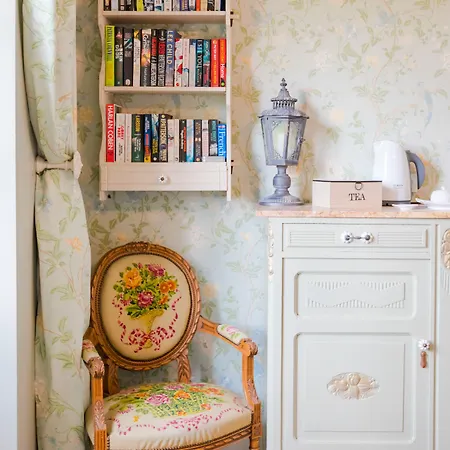 Nocleg ze śniadaniem The Old Farm Of D' Hotes & Table D' Hotes *