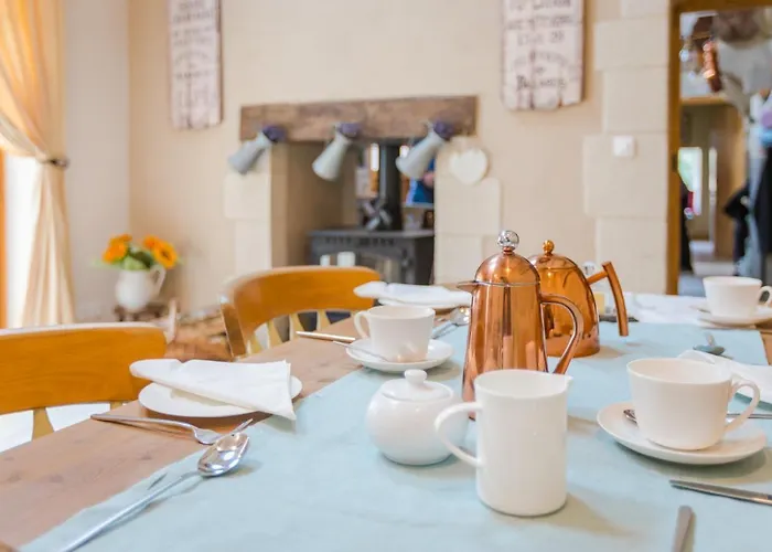 The Old Farm Of D' Hotes & Table D' Hotes Bed & Breakfast *