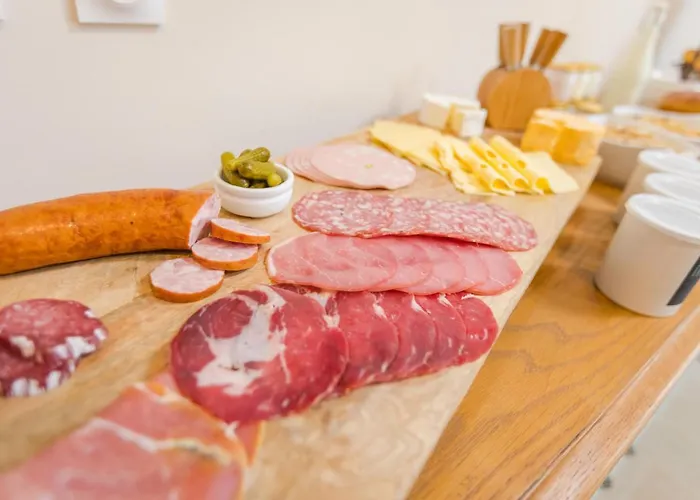 The Old Farm Of D' Hotes & Table D' Hotes * Amfreville (Manche)