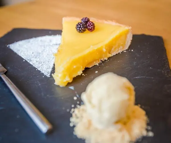 Bed & Breakfast The Old Farm Of D' Hotes & Table D' Hotes Amfreville (Manche)