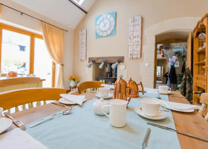 The Old Farm Of D' Hotes & Table D' Hotes Bed & Breakfast *