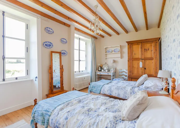 The Old Farm Of D' Hotes & Table D' Hotes *