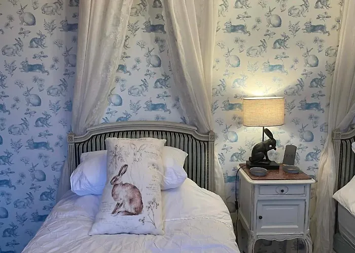 The Old Farm Of D' Hotes & Table D' Hotes * Amfreville (Manche)